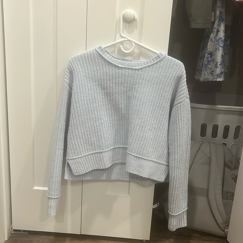 Aeropostale sweater size small. Only wore 3 times not stains or rips